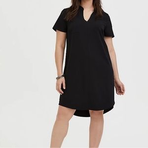 Torrid Black Crepe Shift Dress. Plus size 1. New with tags